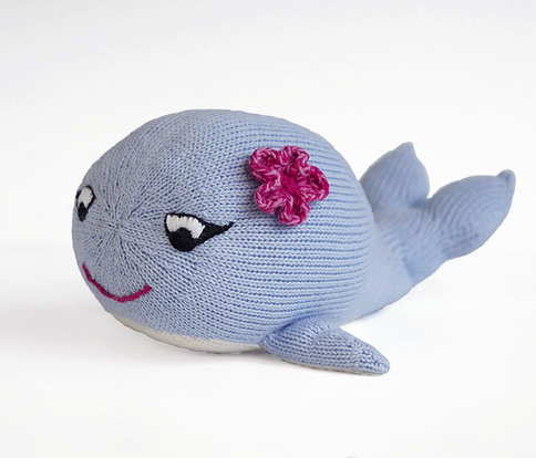 Hand Crafted Winnie The Whale  - Support Fair Trade for Artisans - Give Back Goods