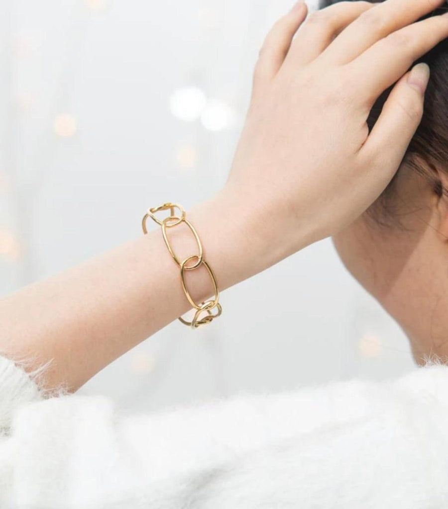 Gold Chain Link Bracelet, Give freedom to exploited girls & women!