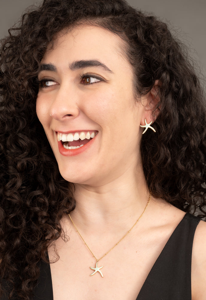 Starfish Stud Earrings in Gold, Give Freedom to Women!