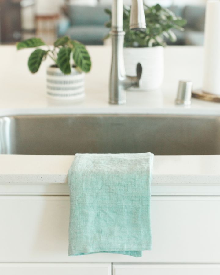 bath hand towels, bathroom hand towels, hand towels for bathroom, linen tea towels wholesale, pretty bathroom hand towels