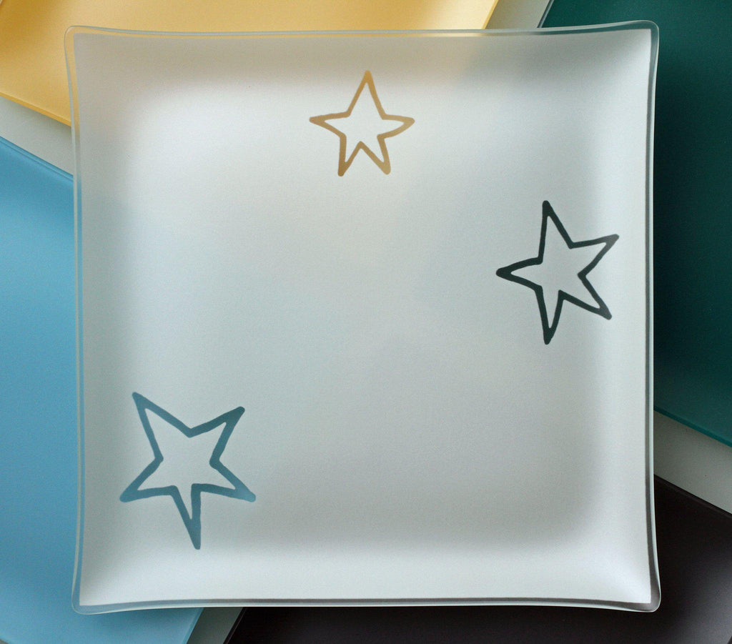 Stars Plates With Purpose™ - 13" - benefiting AIDS organizations - Give Back Goods