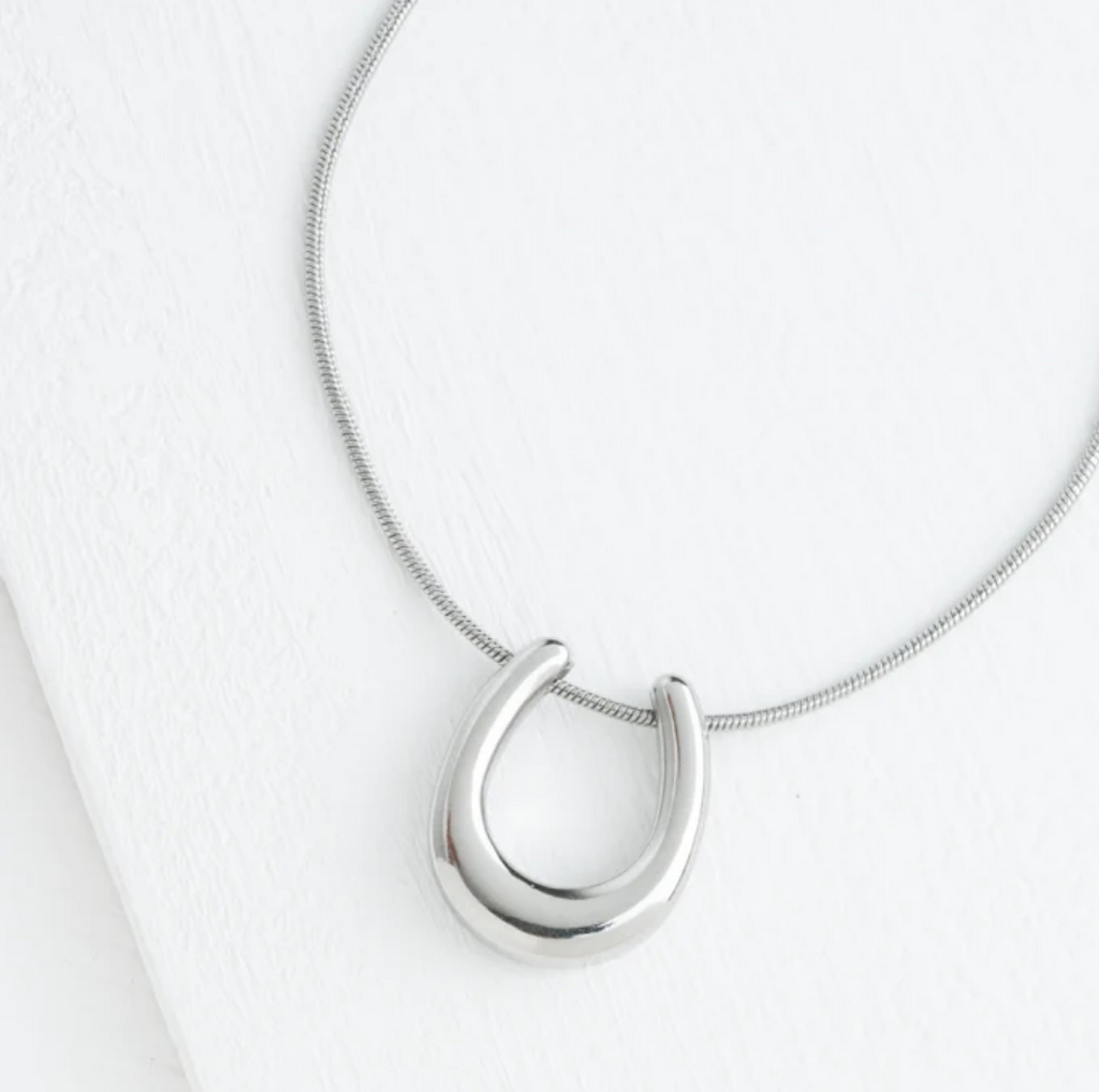 Silver Lucky Horseshoe Necklace, Give freedom to girls & women!