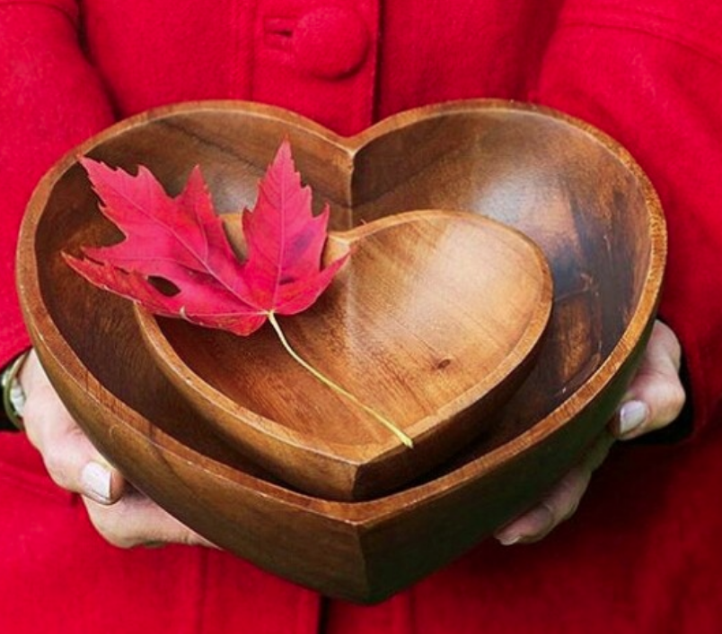2 Acacia Wood Heart Bowl Set, 6" & 10" Bowls - Fair Trade & Sustainably Harvested - Give Back Goods