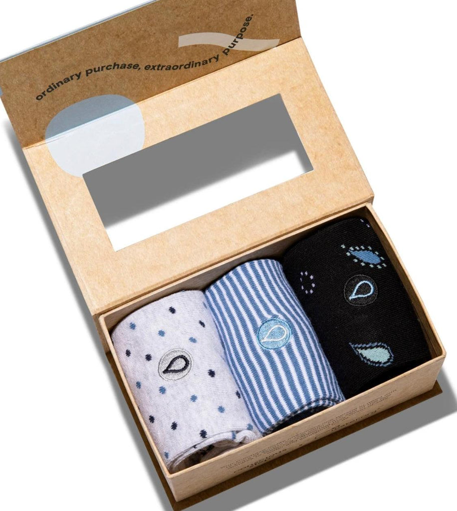 3 Pairs of Organic Socks in Gift Box that Gives Clean Water